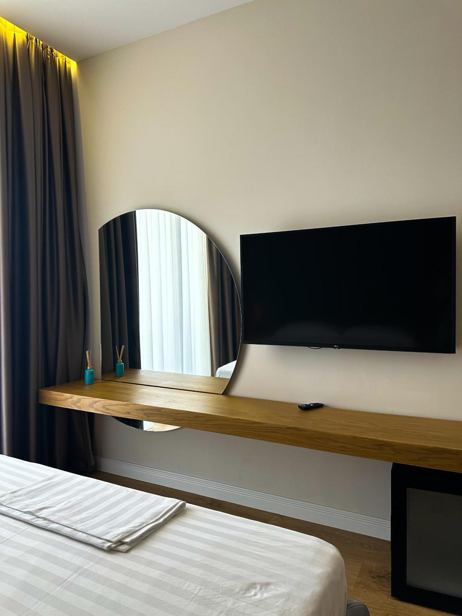 Oniro By Iliria Palace (Adults Only) Himarë Exteriér fotografie